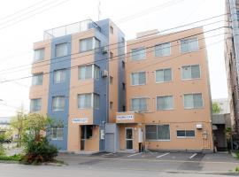 Tabist JKNツインホテル，位于旭川旭川机场 - AKJ附近的酒店