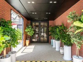 BROWN DOT Hotel