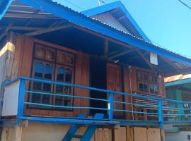 Jojo Komodo Village Homestay，位于Komodo的酒店