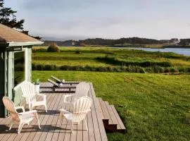 Pacific City River Bungalow