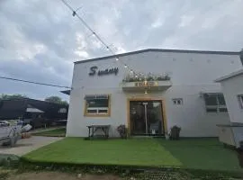 Eulwangri Suwanee Pension