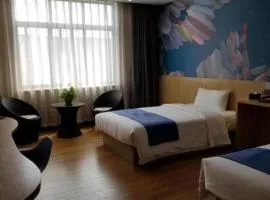 Pai Hotel Dengfeng Songshan Shaolin Temple Chonggao Road