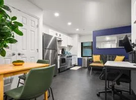 CozySuites Stunning 1BR in Downtown Pitts #1