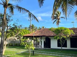 Dona's Villa, Coastal Tropical House，位于Kepungoda的酒店
