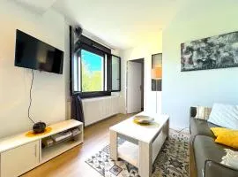 Appartement 3 chambres vue sur Annecy dans maison avec climatisation