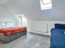 Luxury Townhouse In Derby City Centre，位于德比的酒店