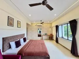 Girivihar Holiday Club - Pure Veg