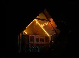 Gisban Wood Cabana & Hostel