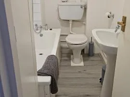 Ground floor sea view flat Hastings