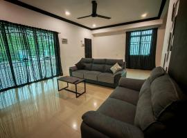 Air-home M1 Simpang near Aulong Econsave, 4BR, 10pax, Netflix，位于新邦的酒店