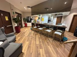 拉伦比纳酒店-餐馆，位于维莫德罗内的酒店