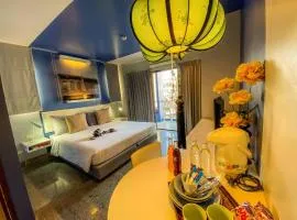 Hotel with Balcony in PhuketTown