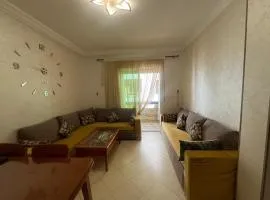 appartement 2 chambres et salon deux balcons de luxe avec piscine bien situé au centre de oued laou