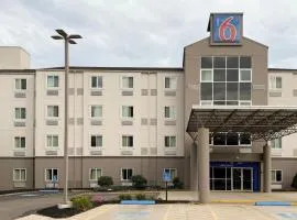 朴茨茅斯6号汽车旅馆