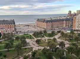 Torre Edén vista al mar