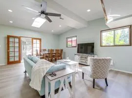 < 1 Mi to Lake Washington: Peaceful Apt in Kenmore