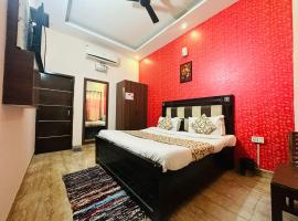 STARLET RESORT Zirakpur Chandigarh，位于齐拉克普尔昌迪加尔机场 - IXC附近的酒店