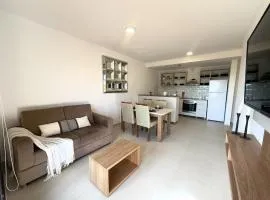 Apartamento nuevo de 2 habitaciones cerca de Asunción 212