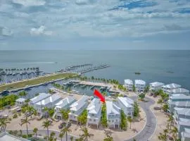 Emerald Tides - Luxury Oceanfront Home, Private Pool, 30' Dock