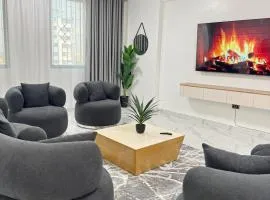 SkyViewCity Penthouse, Ac & lift