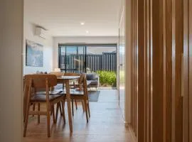 New & Stylish Townhouse - Explore Wanaka, Ski Cardrona
