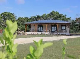 Villa de charme dans un verger tropical