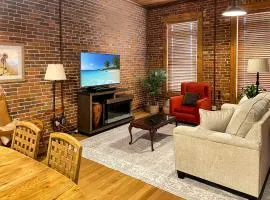 Gorgeous apartment across from La Crosse Center
