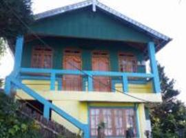 Kabiraj Homestay by StayApart，位于Ghum的酒店