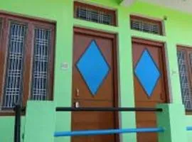 Gujrati Marwadi Cottage by StayApart