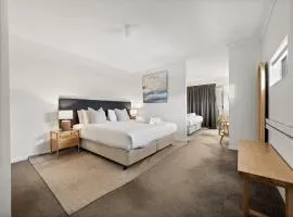 Estelle Studio - NEW Listing