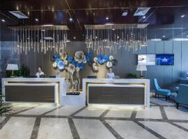 Metropolo Hotel Yining Development Zone Hanma Building，位于Kipekyüzi的酒店