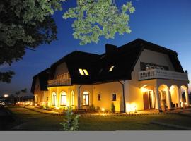 Hotel Biały Dom，位于Paniówki的酒店