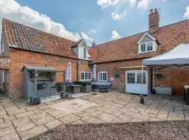 Middle Farmhouse