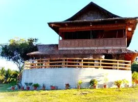 NoMa Mountain Getaway - Family Package