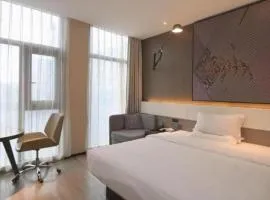 IU Hotel·Chongqing XinPAI·fang Fortune Centre