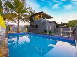 ll EMPYREAN STAY ll WINTER SOLDIER VILLA ll 3BHK ll AC ll PVT BIG POOL ll FREE WIFI ll，位于罗纳瓦拉的别墅