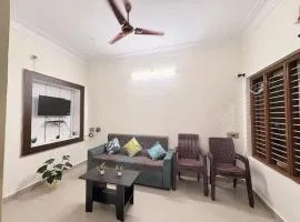 2BHk Homestay Opp Mysore Zoo, Kamadhenu Homestay B