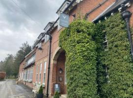 The Coach House，位于奥特本的酒店
