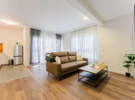 Flex SelfCheckIns 99 - 2 Bedrooms - Parking - Loggia