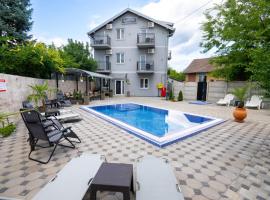 Mirage rooms -Subotica,Bolmanska 31，位于苏博蒂察的酒店