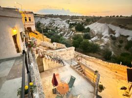 Katre Cave House，位于于尔居普的酒店