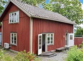2 Bedroom Lovely Home In Sättersta Tystberga