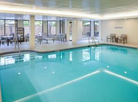 Courtyard by Marriott Pensacola，位于彭萨科拉的酒店