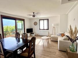 Grande maison secteur plan d eau，位于埃姆布能的酒店