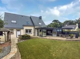 Lovely Home In Landivisiau With Sauna