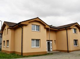 Kováč Apartments，位于Vráble的酒店