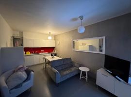 Prague Cozy Hideaway，位于Lysolaje的乡村别墅