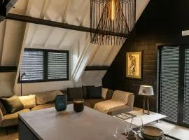 Cosy apartment with garden