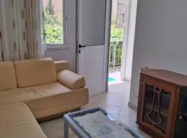 Cozy Apartment in Delvinë