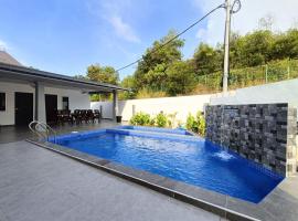 modern house Liazara homestay，位于麻坡的酒店